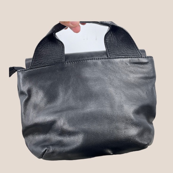 Wera of Stockholm black leather bag remov strap - Picture 3 of 5